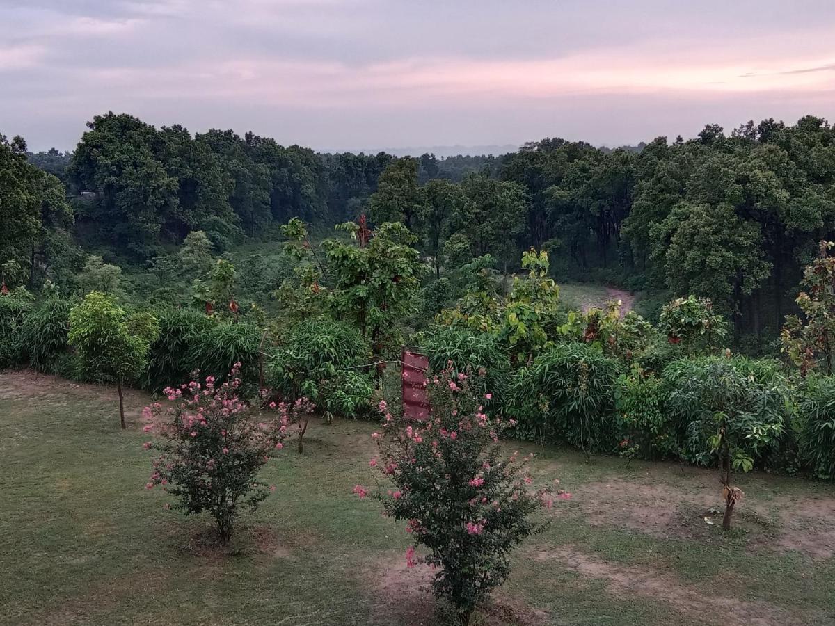 Aar Resort & Spa Dehradun Ngoại thất bức ảnh