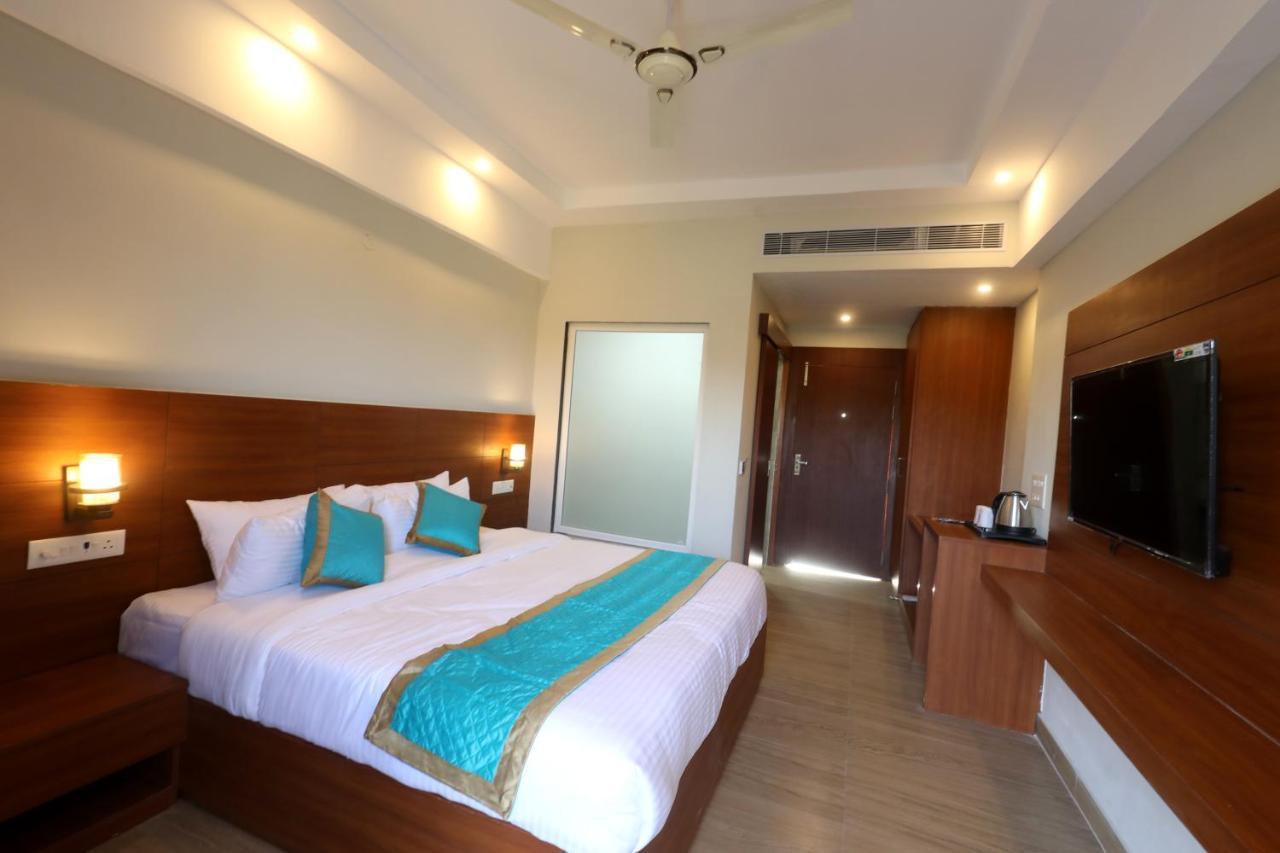 Aar Resort & Spa Dehradun Ngoại thất bức ảnh